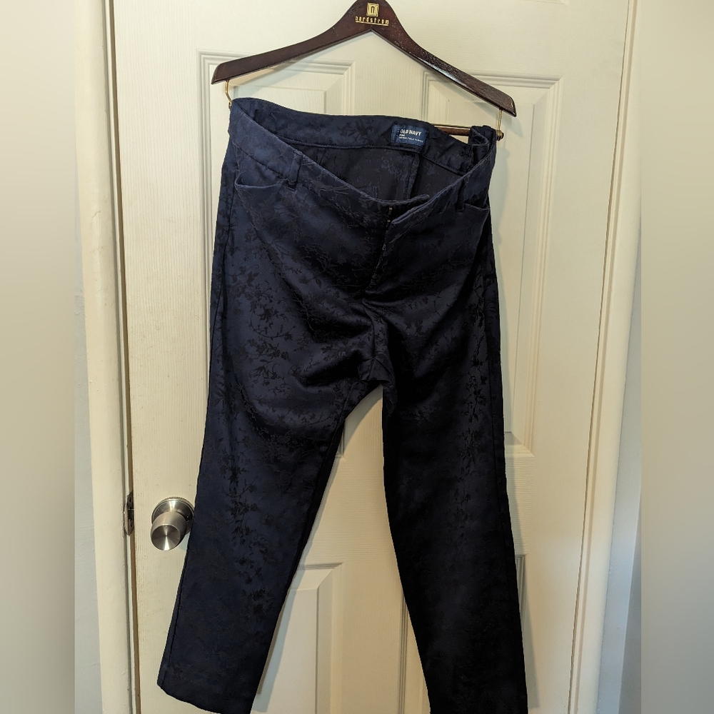 Jacq.Blue Old Navy Pixie Mid Rise Pants